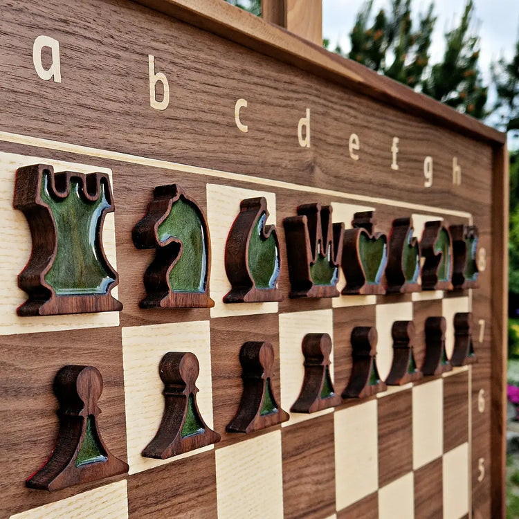 Schritt 2 — Wähle Figuren für dein Wand-Schach