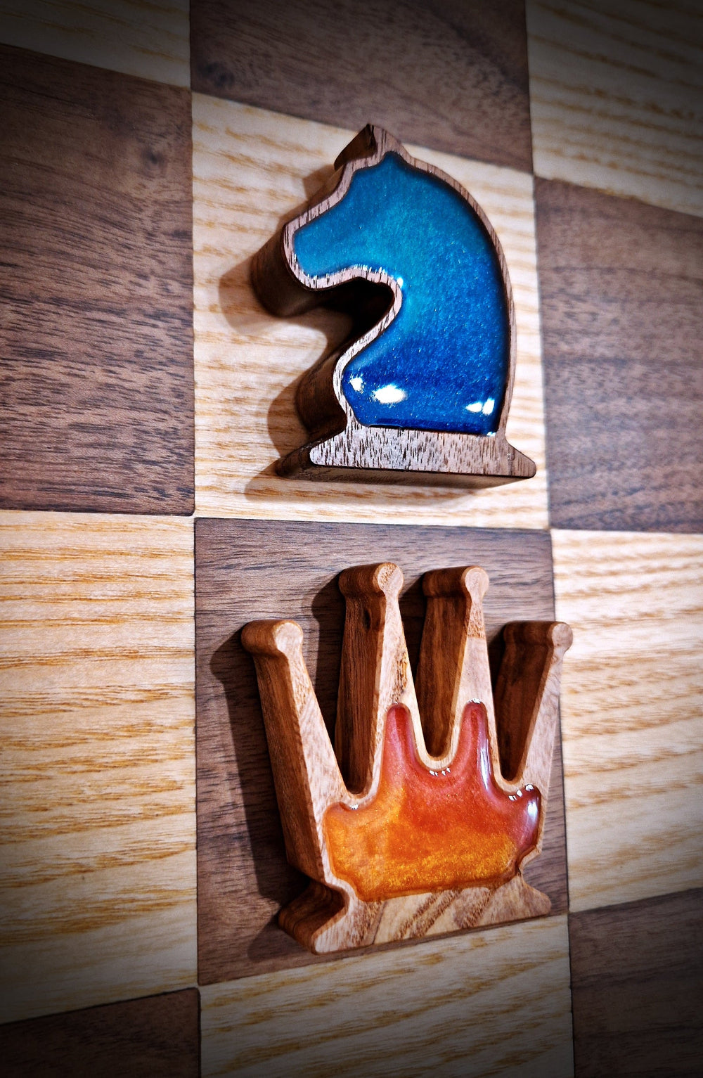 Chess Knight and Queen with epoy fillings