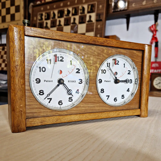 Koopman Mechanical Chess Clocks: Dutch Craftsmanship in Timekeeping