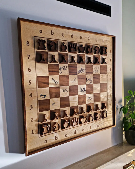 Wall-mounted vertical chess board