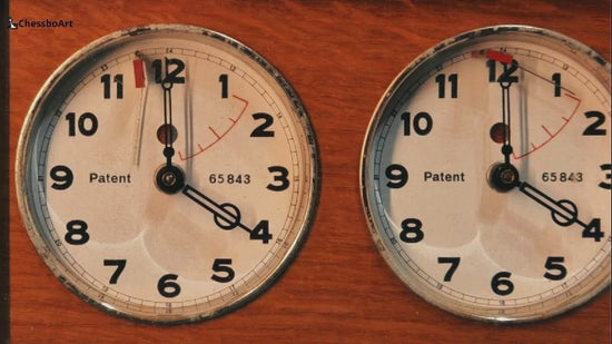 Koopman UDG 1940s Chess Clock - Rare Dutch Collector's Item Overview